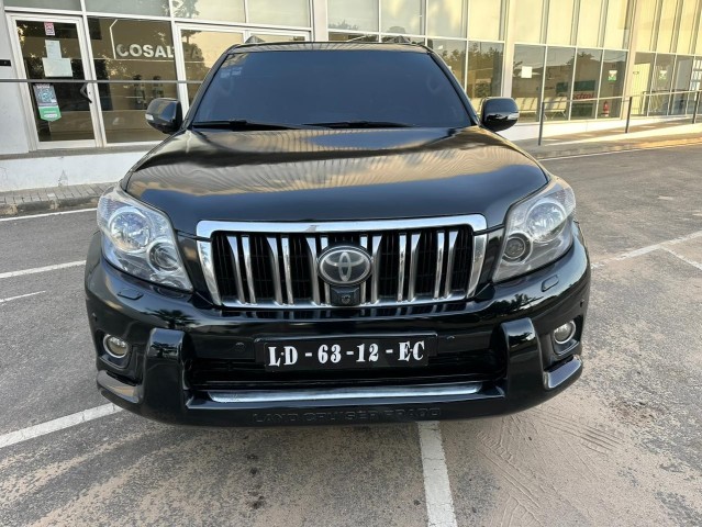 Venda TOYOTA LAND CRUISER VXL