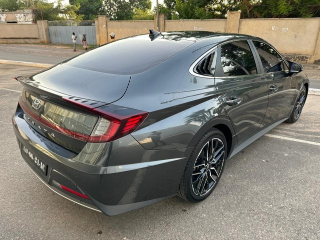Venda HYUNDAI SONATA 2020