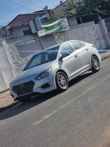 Venda HYUNDAI ACCENT RECÉM CHEGADO