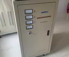 A venda Ups e estabilizadores trifásicos
