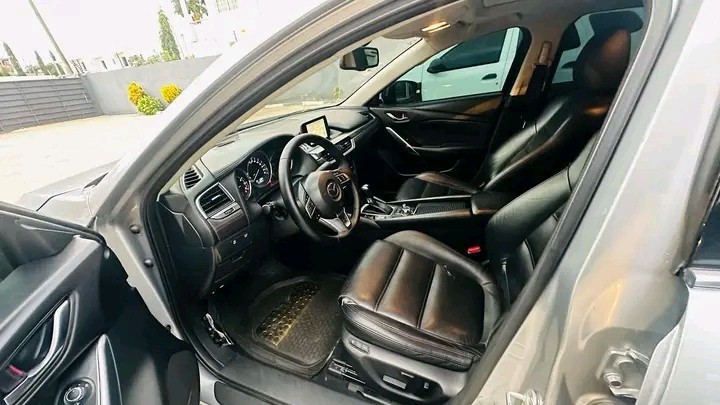 Venda MAZDA6