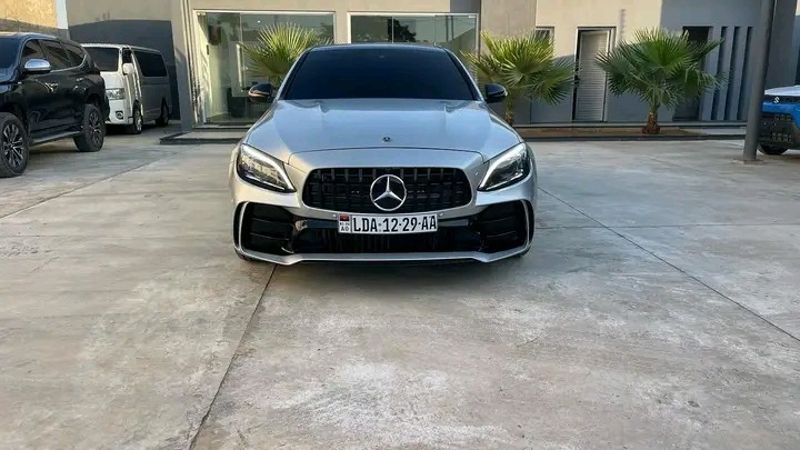 Venda Mercedes Benz C43 AMG 4MATIC