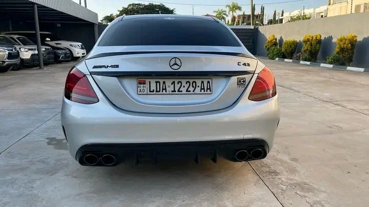 Venda Mercedes Benz C43 AMG 4MATIC