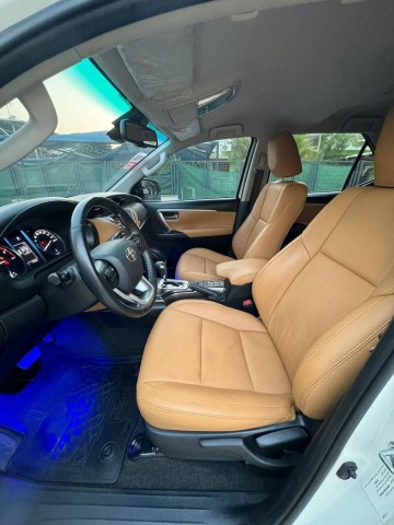 Venda TOYOTA FORTUNER