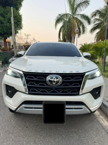 Venda TOYOTA FORTUNER