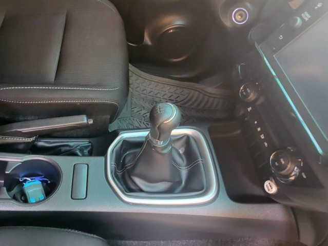 Venda TOYOTA HILUX NOVO MODELO