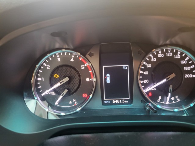 Venda TOYOTA HILUX NOVO MODELO