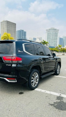 Venda TOYOTA LAND CRUISER VXR 2022