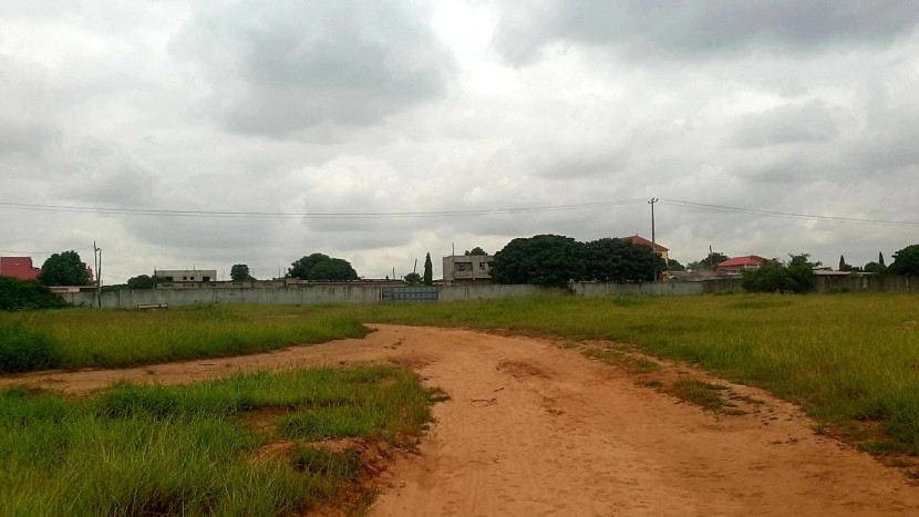 Venda VENDE-SE TERRENO BEIRA ESTRADA DE 5.4 HECTARES VIA EXPRESSA
