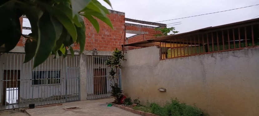 Venda Vendo-se este primeiro andar
