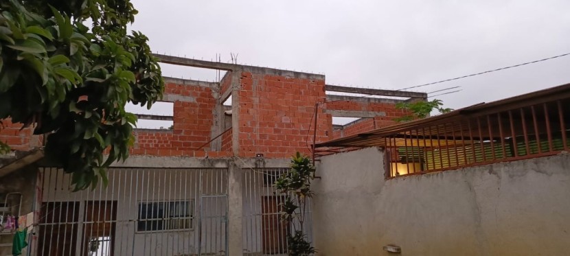 Venda Vendo-se este primeiro andar