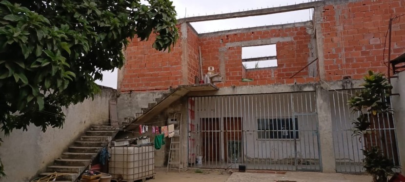 Venda Vendo-se este primeiro andar