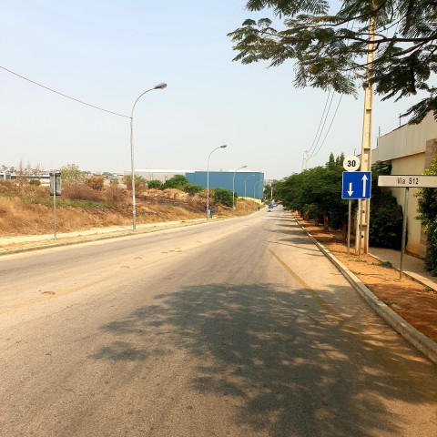 Venda VENDE-SE TERRENO ZONA NOBRE DO TALATONA