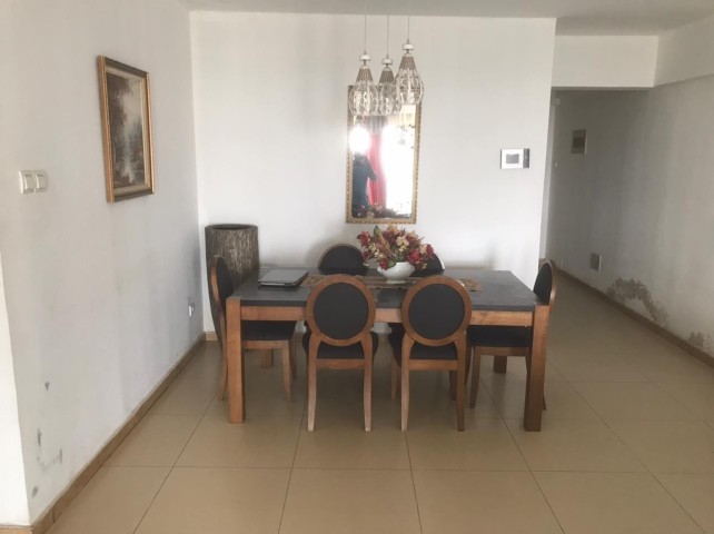Venda Apartamento à Título de Trespasse T3 Condomínio Vida Pacífica