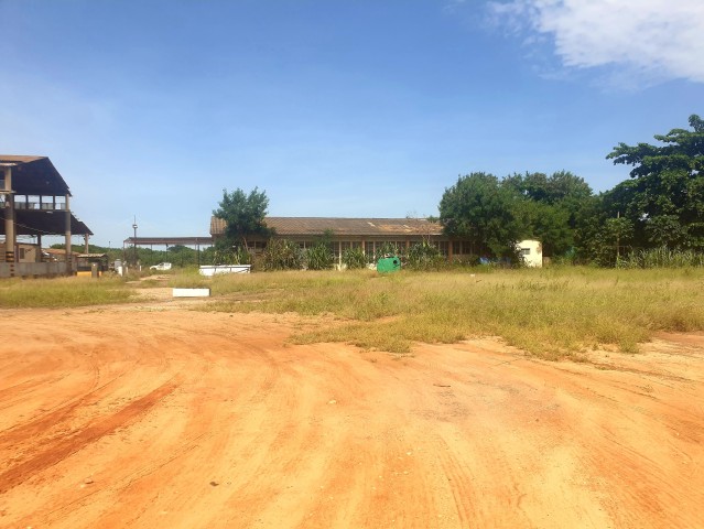 Venda Vende-se Estaleiro Beira Estrada de 05 Hectares Vila Sede de Viana