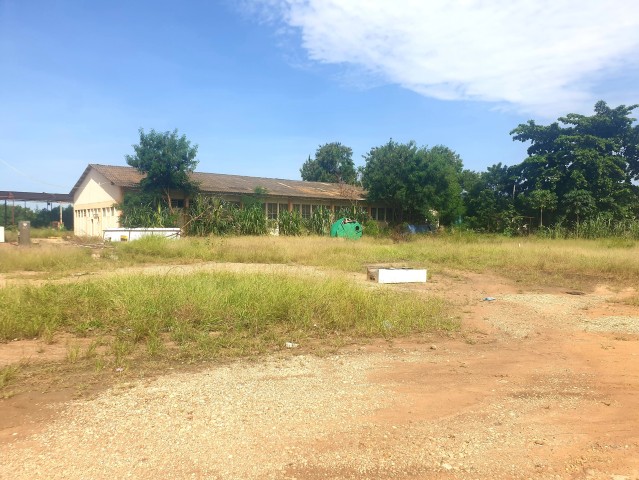 Venda Vende-se Estaleiro Beira Estrada de 05 Hectares Vila Sede de Viana
