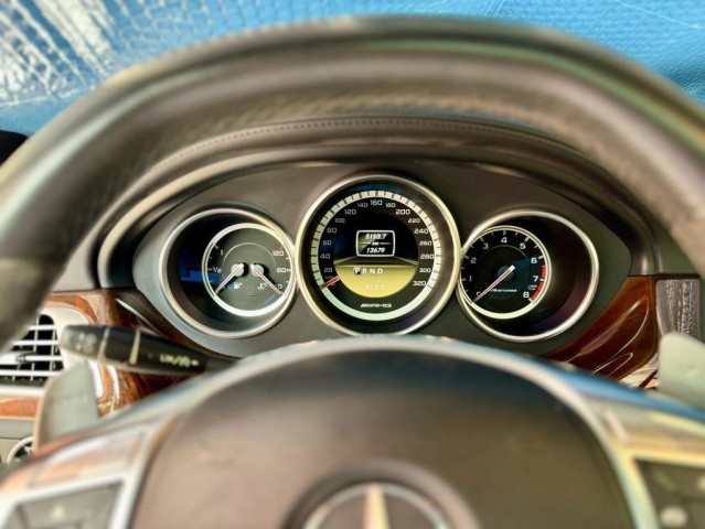 Venda MERCEDES BENZ CLS 63 AMG