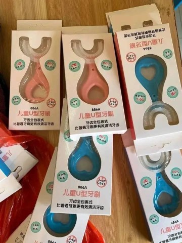 Venda ESCOVA DE DENTE INFANTIL DE SILICONE 360 GRAUS