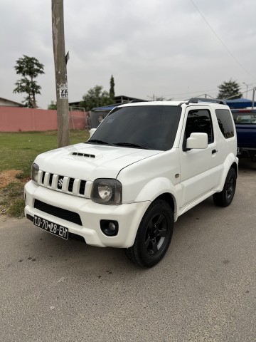 Venda Suzuki Jimmy caixa manual impecável