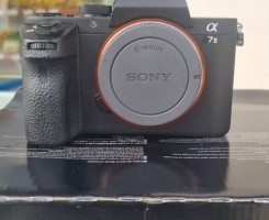 A venda Câmera Sony a7 II