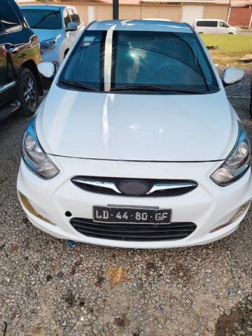 Venda Hyundai Accent
