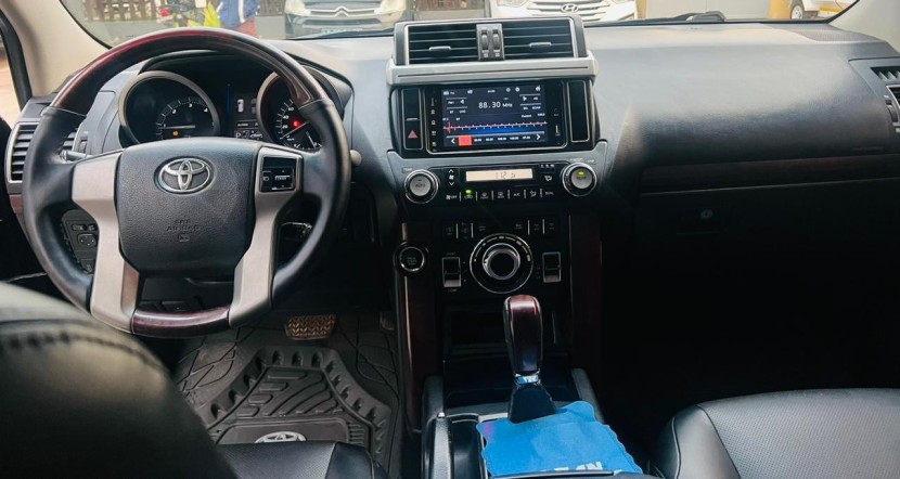 Venda Toyota Prado VXL Full options