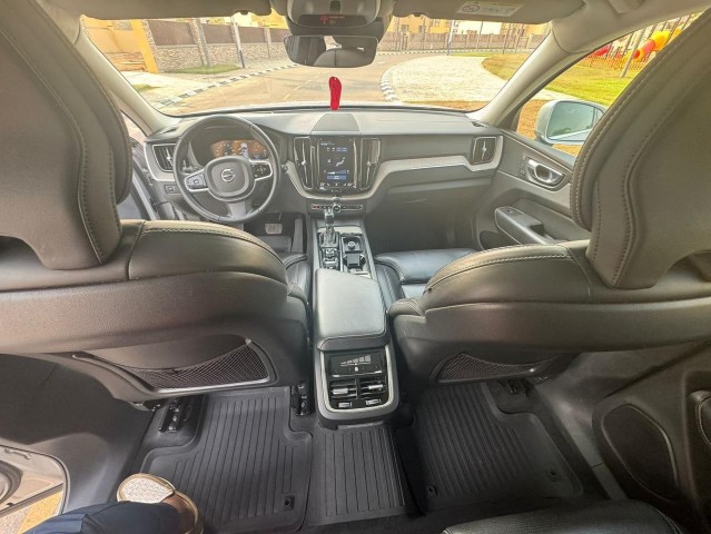 Venda Volvo XC60 T6 Full options