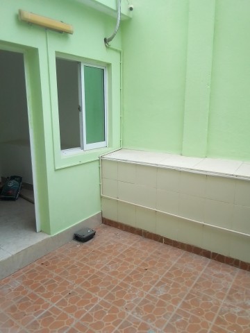 Venda Arrenda se esta vivenda T3+1 localizado no condomínio Cuchi Talatona