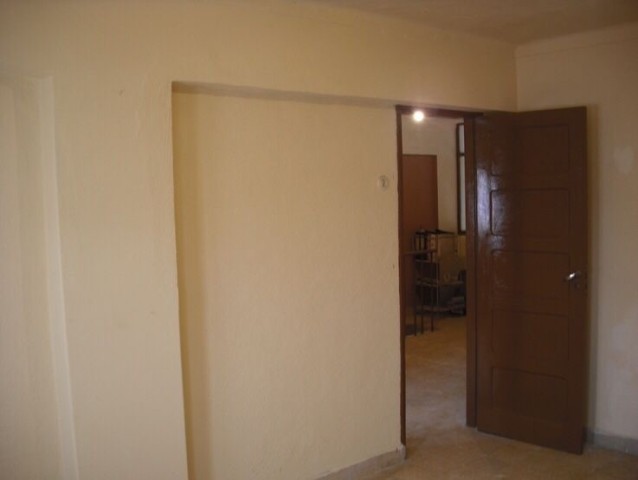 Venda Loja Comercial com casa e garagem incluídas