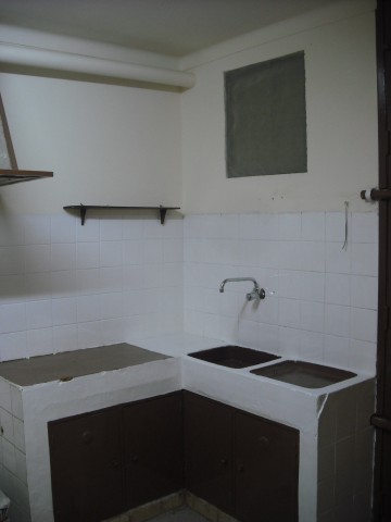 Venda Loja Comercial com casa e garagem incluídas