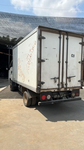 Venda Carrinha frigorífica á venda marca Kia