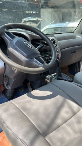 Venda Carrinha frigorífica á venda marca Kia