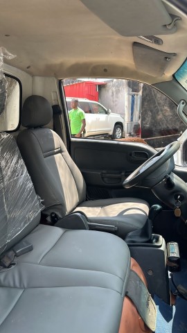 Venda Carrinha frigorífica á venda marca Kia