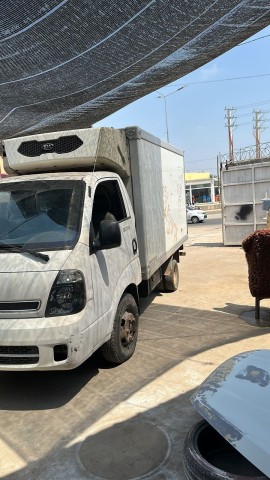 Venda Carrinha frigorífica á venda marca Kia