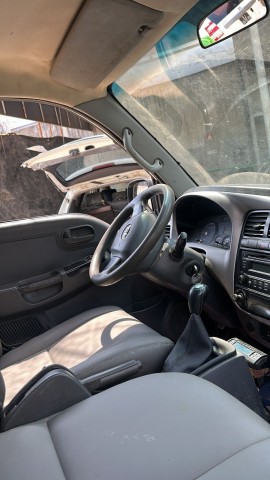 Venda Carrinha frigorífica á venda marca Kia
