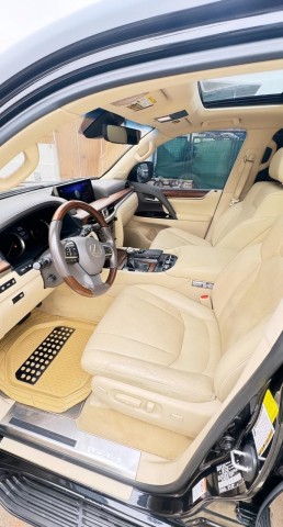 Venda LEXUS SUPER SPORT PLUS