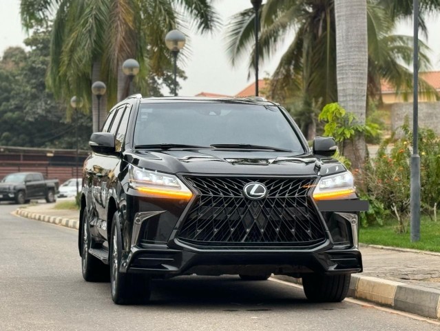 Venda LEXUS SUPER SPORT PLUS