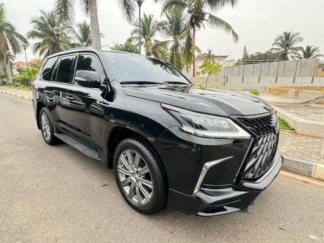 Venda LEXUS SUPER SPORT PLUS