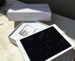 A venda IPad Air 2 (WI-FI + CELULAR)