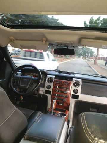 Venda FORD F150 AUTOMÁTICO