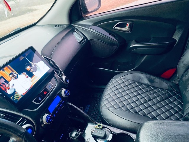 Venda HYNDAI Tucson ix35 limo é bem conservado