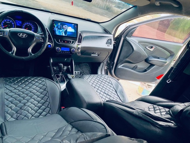 Venda HYNDAI Tucson ix35 limo é bem conservado