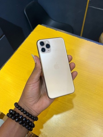 Venda IPhone 11pro 64GB
