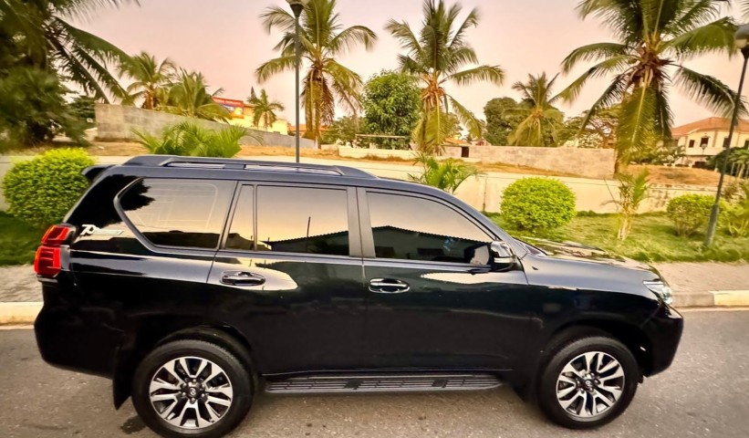 Venda Toyota Landcruiser Prado