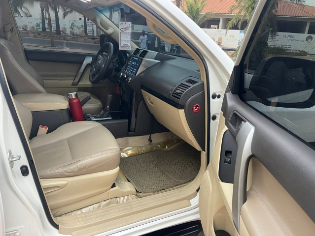 Venda TOYOTA LAND CRUISER PRADO TXL