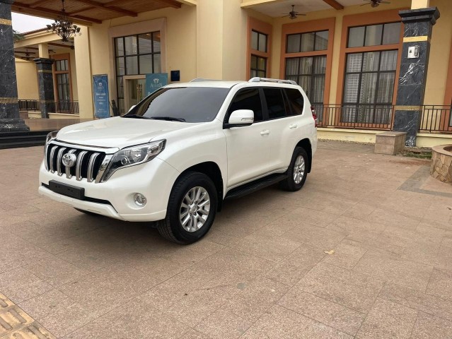 Venda TOYOTA LAND CRUISER PRADO TXL