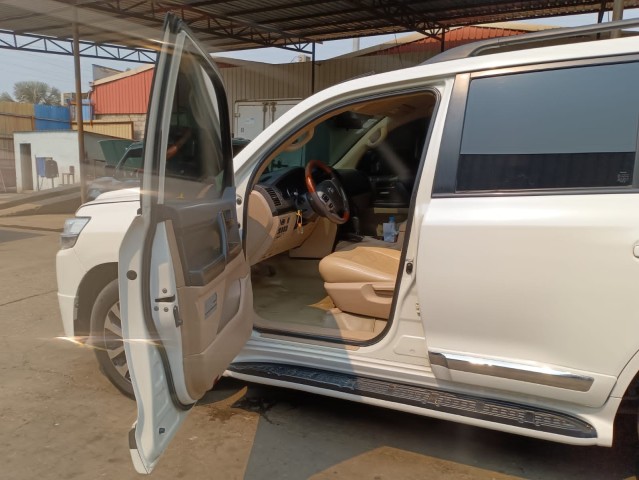 Venda TOYOTA LAND CRUISER GXR V8