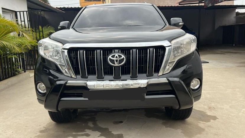 Venda TOYOTA LAND CRUISER PRADO TXL