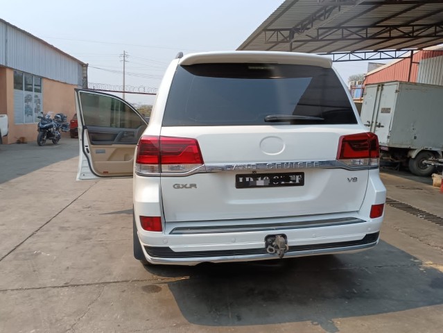 Venda TOYOTA LAND CRUISER GXR V8