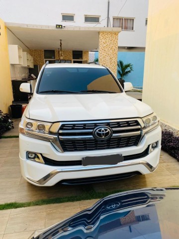 Venda TOYOTA LAND CRUISER GXR V8